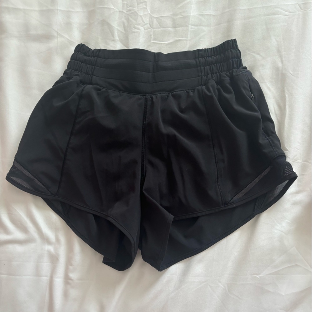 Lululemon hotty hot 2.5”